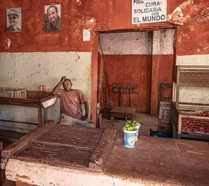 se7501000000's tweet photo. Miren lo que el comunismo y la dictadura Castro Canel comunista ha logrado en Cuba después de 65 años!! Una isla que tiene una tierra envidiable para cosechar cualquier producto, @SenMarcoRubio por eso estoy de acuerdo con usted El comunismo no funciona!! 👇 https://t.co/dJlDgpdrFC