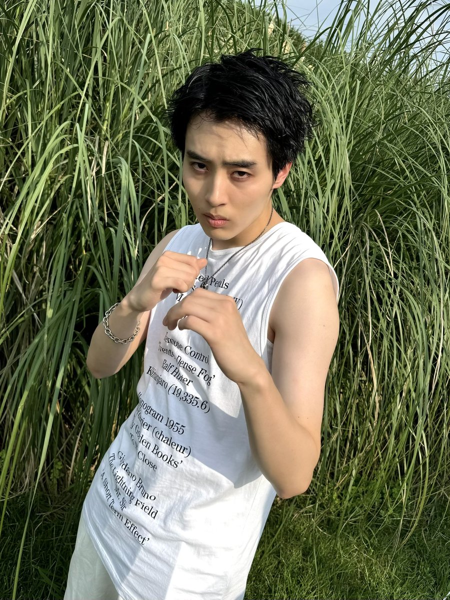 Supdra_staff's tweet photo. ＼ SUPER★DRAGON 📸 ／

◀️ #池田彪馬 （いけだ ひょうま）Vocal

🔹 SNS
https://t.co/GB3BDJdHrb

▶️ #松村和哉 （まつむら ともや）Rap

🔹 SNS
https://t.co/XgMbIG9H8a

#スパドラ #SUPERDRAGON
#LuckyFes https://t.co/b7LJkgQQLO
