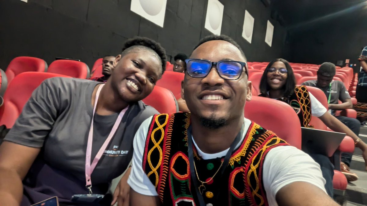 ShekinahManyi's tweet image. We are at #AWSCommunityDay

You can still catch us live here : youtube.com/live/hR_LLSASM…

#AWS2024