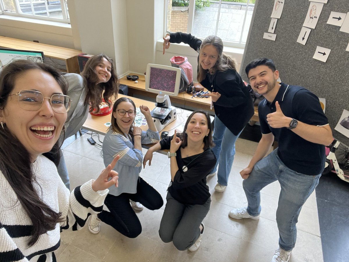 hpf_lab_ucl's tweet photo. Do you like science? Do you want to know more about Parkinson’s? Come join us at the stand number 3 “the power house of the cell” to take a nice cellfie and play some games! 

Location: Cloisters at UCL Bloomsbury campus 

#ARUKOpenDay https://t.co/5uR6vRNwl4