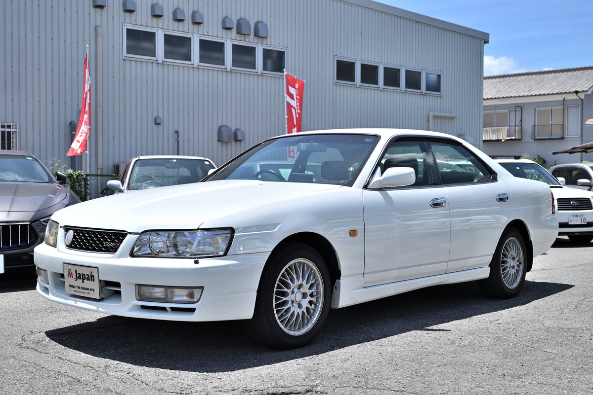 m_tarou_ni's tweet photo. ■新規入庫車■
平成9年式　日産ローレル2.5クラブS ターボ タイプX
1オーナー ユーザー買取車
生涯整備記録簿有り
ポータブルナビ キーレス ETC
スペアキー有 powerシート HID

#gc35 #c35 #35ローレル #ローレル #日産 #nissan https://t.co/xCqouStF1Z