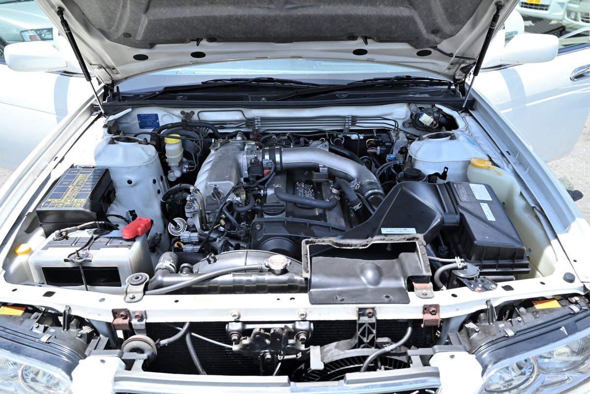 m_tarou_ni's tweet photo. ■新規入庫車■
平成9年式　日産ローレル2.5クラブS ターボ タイプX
1オーナー ユーザー買取車
生涯整備記録簿有り
ポータブルナビ キーレス ETC
スペアキー有 powerシート HID

#gc35 #c35 #35ローレル #ローレル #日産 #nissan https://t.co/xCqouStF1Z