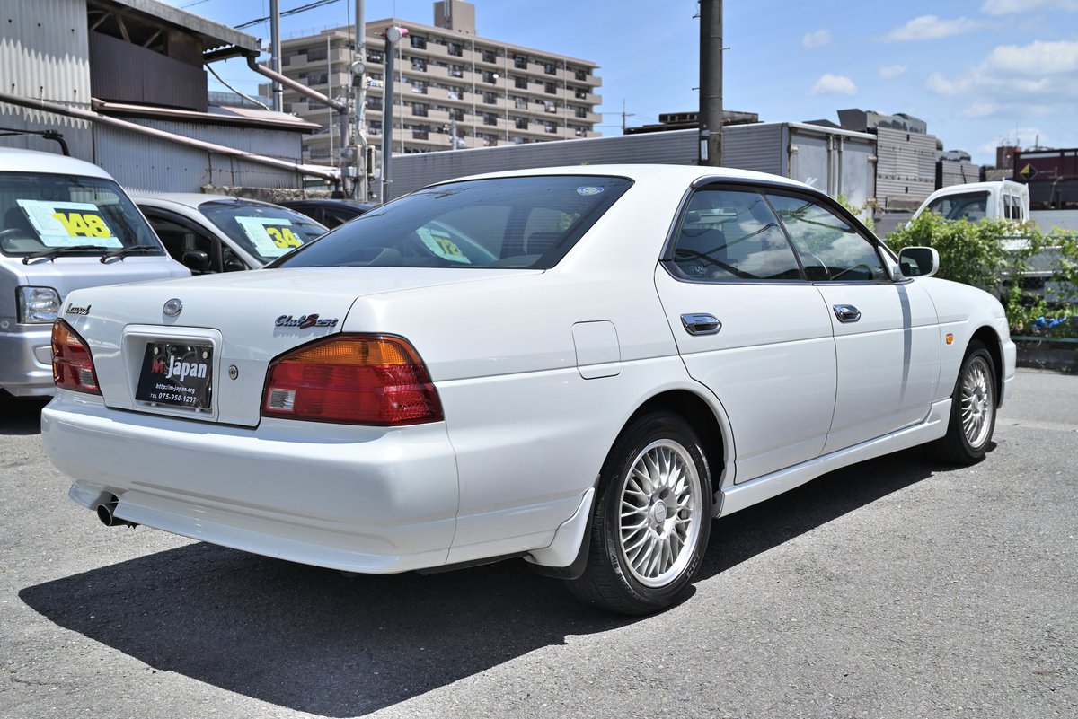 m_tarou_ni's tweet photo. ■新規入庫車■
平成9年式　日産ローレル2.5クラブS ターボ タイプX
1オーナー ユーザー買取車
生涯整備記録簿有り
ポータブルナビ キーレス ETC
スペアキー有 powerシート HID

#gc35 #c35 #35ローレル #ローレル #日産 #nissan https://t.co/xCqouStF1Z