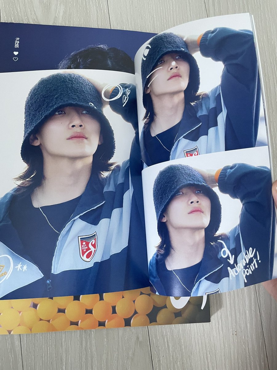 Airsony08's tweet photo. 세븐틴 정한 비공굿 포토북+룩북 원가 이하 급처 양도

일괄 2.0

Seventeen photocard MD carat land 액자 포토카드 에스쿱스 정한 조슈아 준 호시 원우 우지 디에잇 민규 도겸 승관 버논 디노 인컴플릿 후드티 콘서트 캐럿랜드 캐랜 엠디 팀세븐틴 이즈위 특전 https://t.co/RyLvY516gB