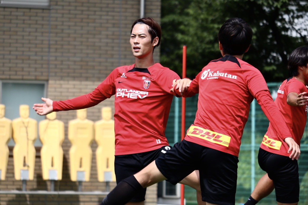 7.13 試合前日 | 📷
明日、京都戦!!

𝙉𝙀𝙓𝙏 𝙈𝘼𝙏𝘾𝙃
J1リーグ 第23節
vs 京都サンガF.C.
🗓️7/14(日)
🕡18:30
📍サンガS

#urawareds #浦和レッズ #WeareREDS
#Jリーグ