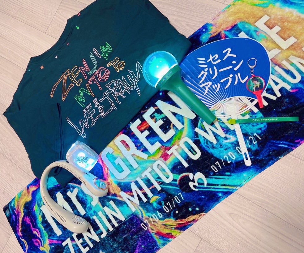 misesu_0520's tweet photo. ｱﾗｻｰの大人JAM'Sです🍏
春頃にミセスの魅力に気づき一気に沼に落ちました🥺❤️‍🔥
絶賛子育て中の母ですが年齢問わず仲良くして貰えると嬉しいです🥰
ミセス初ライブはゼンジン神戸🚀🎋
よろしくです🥳
#MrsGREENAPPLE 
#ミセス好きと繋がりたい 
#ミセス好きな人と繋がりたい 
#JAMSさんと繋がりたい https://t.co/wF5GjV0WMA