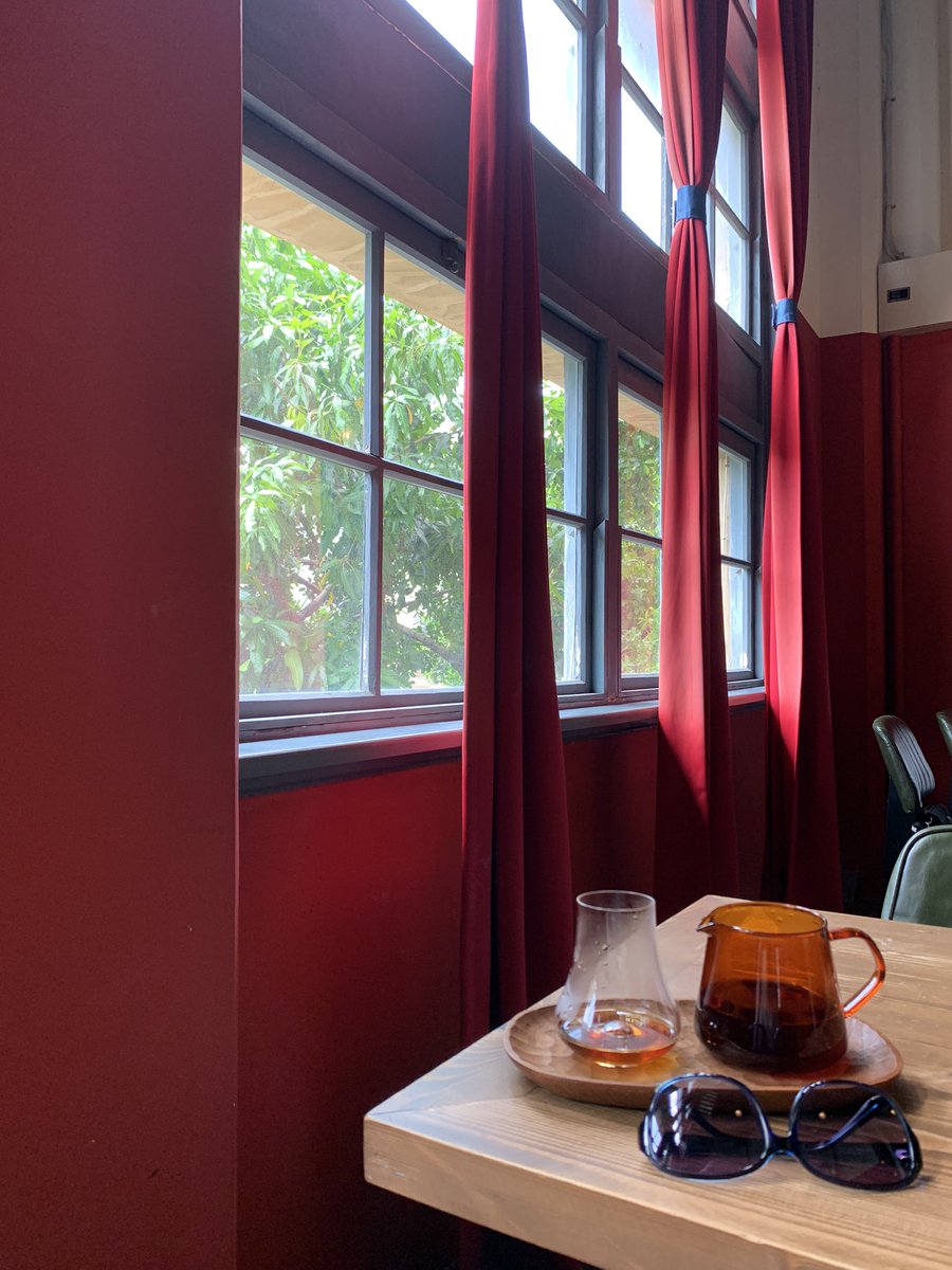 petitechi_H's tweet photo. 🫅🦋☕️ https://t.co/Q3tkQN5VTo