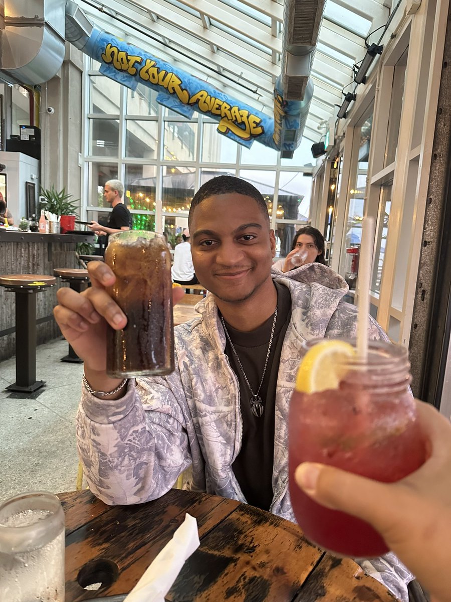 regsxm's tweet photo. who would’ve thought? this duo! since 2015 from online gaming/twitch streams! Iykyk 😂 

It was great to finally meet you nate. Have fun in toronto! @NateVanzz ☺️ https://t.co/QluD9g0TY0