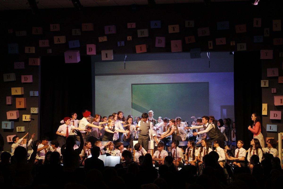 Hannah Todd tweet media