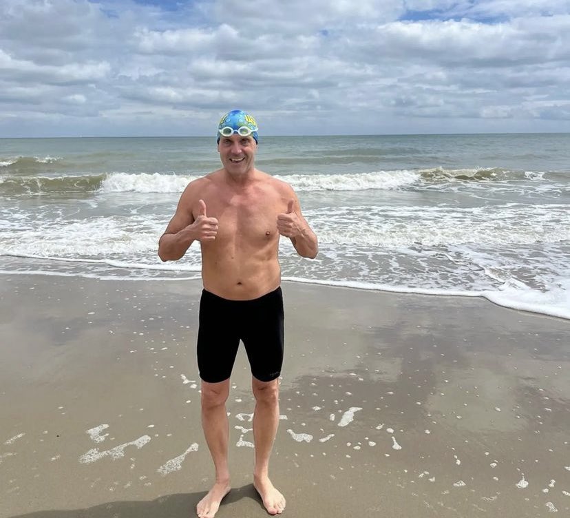 Also taking on a HUGE challenge for us today is the amazing Steve from Lifestyle holidays who is completing a Chanel relay swim today 🏊🏼🏊🏼🏊🏼 

You can support Steve here:

justgiving.com/page/steve-met…