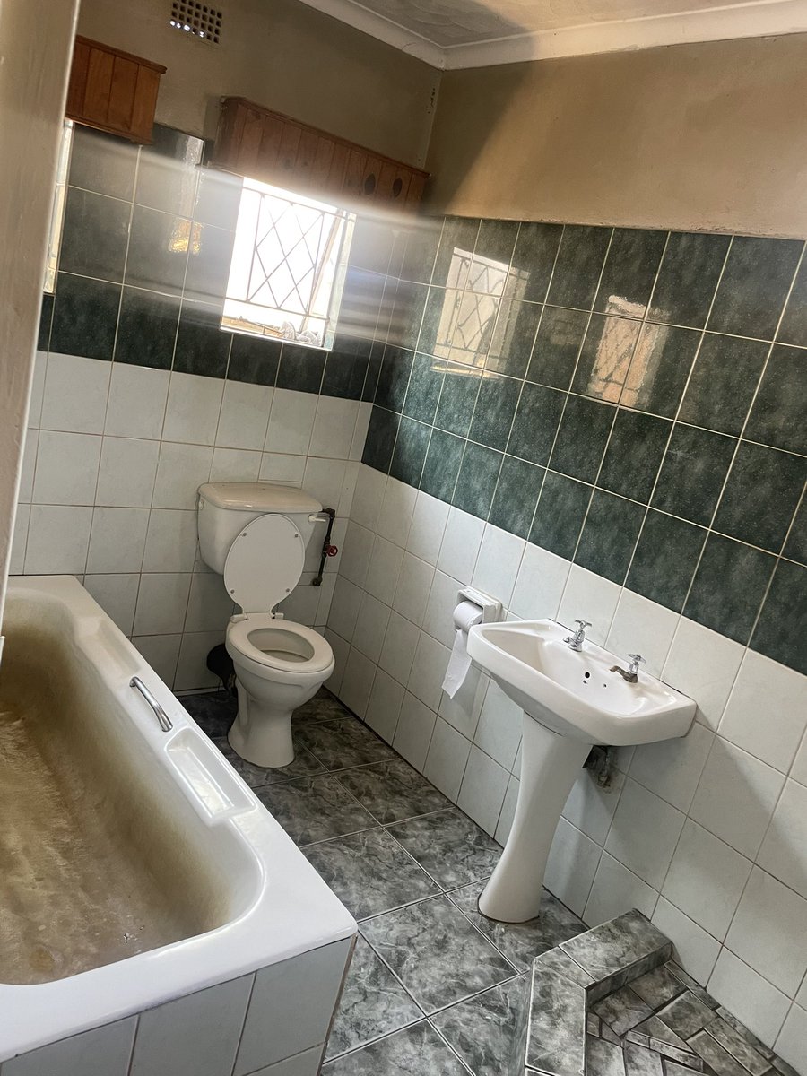 Renoit_pvt_ltd's tweet photo. Some bathroom makeover in Warren Park ❤️🔥 https://t.co/NO1NAfBkdG