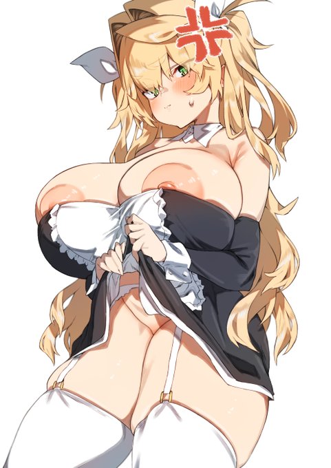 メイド服のサイズが合わなかった幼馴染みちゃん。 