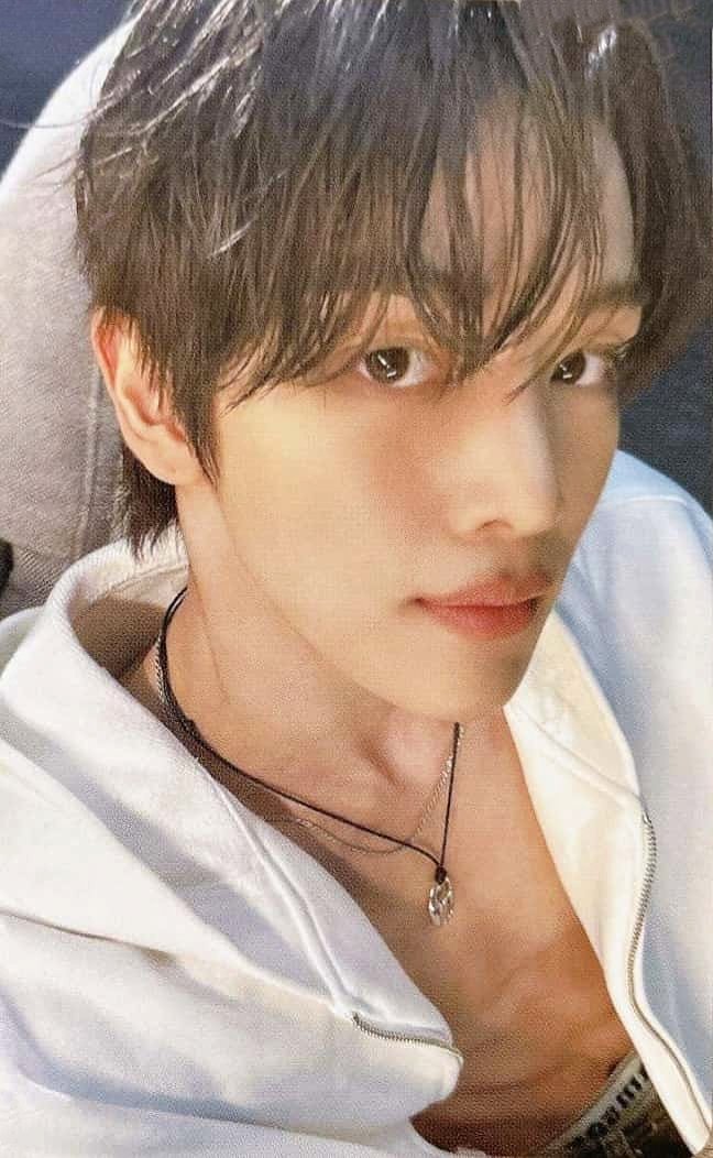 justlovesc's tweet photo. #SUNGCHAN PHOTOCARD SCAN VER. 

UNIVERSAL MS            RIIZING DAY https://t.co/ILjDylQu7k