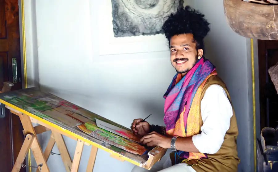 Congratulations to Kaavi artist <a href="/Sagarnaikmule1/">Sagar naik mule</a> for being selected to represent Goa at #UNESCO's World Heritage Committee Meeting! A proud moment for our state, showcasing our rich cultural heritage on the global stage. #KaaviArt #CulturalHeritage
