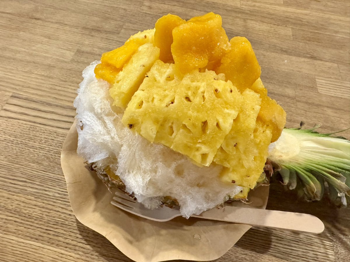 DrvaporN's tweet photo. 先週に引き続き本日から3日間
『di garden RAWCAKES』さんのポップアップストア開催してます🍧

【ロースイーツとは？】
フルーツを加熱しないで本来のまま使用し、熱に弱い酵素が惜しみなく摂れる栄養価の高いスイーツです。

カフェだけのご利用も大歓迎です！！
お気軽にお越しください🙌 https://t.co/x4pWp1uhdT