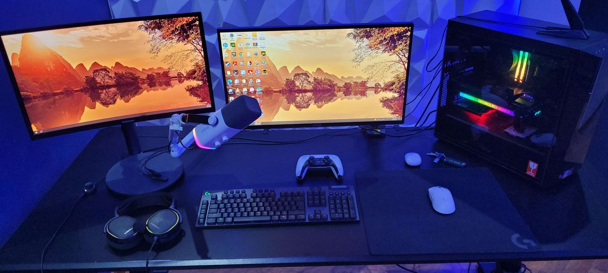 NightmareFG's tweet photo. Chilling 😴 https://t.co/W2Kh7f2yAl