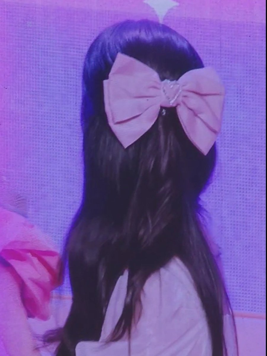 김혜윤 완전 핑크핑크해🎀💗🌷