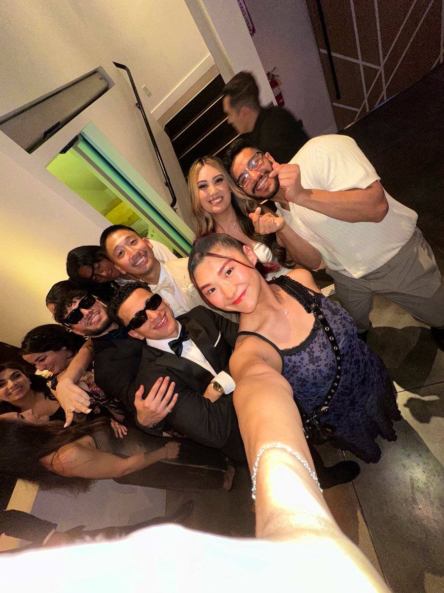 Eghthee's tweet photo. #CastroWorld https://t.co/vIHL0Mai2M