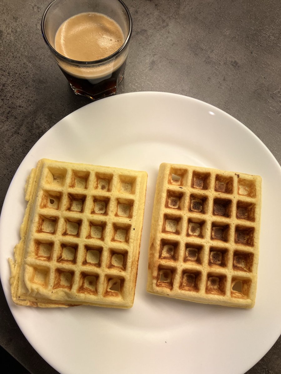 KrisBlackRose's tweet photo. Saturday breakfast with carnivore #gaufres. I used my leftover #edamer cheese and #bacon from yesterday and it was soooo good! https://t.co/cTPfJQjvFm