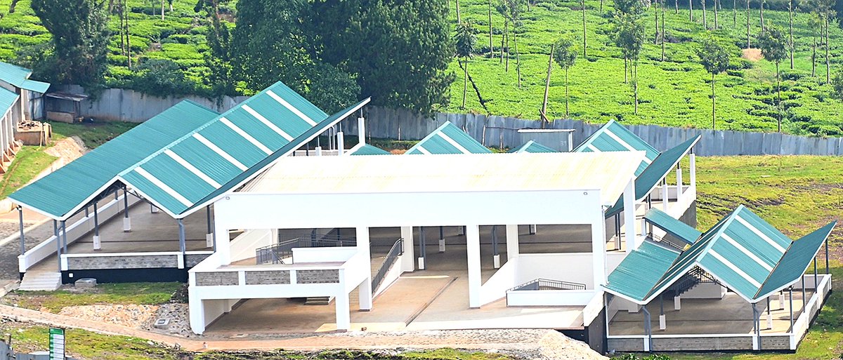 Municipality029's tweet photo. THE COMPLETION OF KAPSABET FRESH PRODUCE MARKET AND JUAKALI READY FOR USE.

Markets play an important role in increasing the availability and accessibility of local foods.They offer more places for local farmers and producers to sell their products,and https://t.co/6l4X65lFJg https://t.co/YgnMtf39Sb
