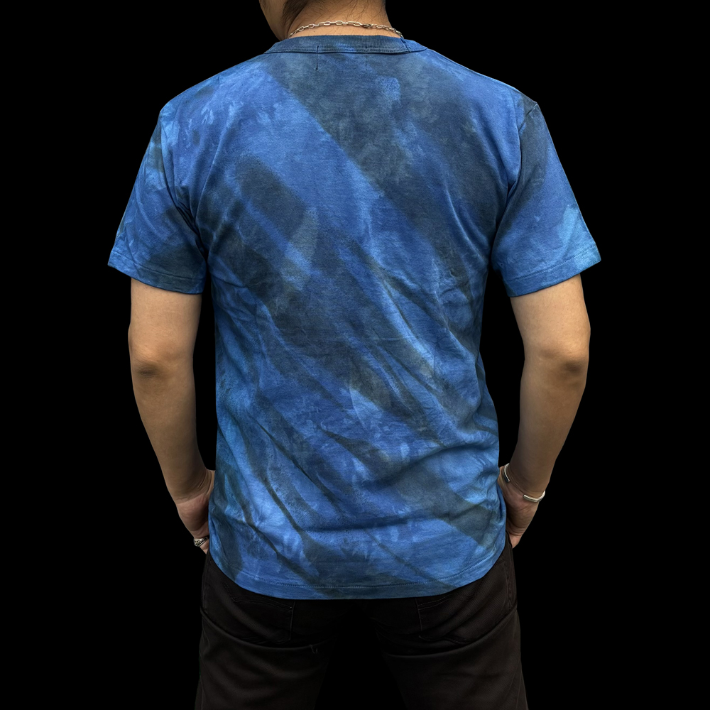 Build_Clothing's tweet photo. Build Thunder Tie Dye SS-T（BLUE/BLK） 
 https://t.co/EbdXEx47l4

#buildclothing #tshirt #tshirts #sst #sstee #tiedye #ビルドクロージング #tシャツ #タイダイ #タイダイtシャツ #タイダイ染め #タイダイ柄 https://t.co/sHOoA3AZnP