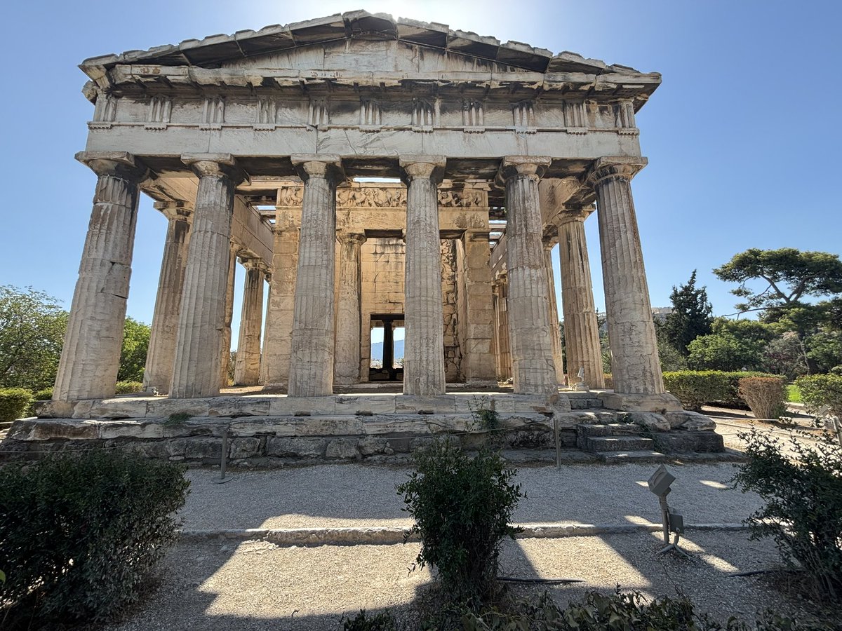 romwenger's tweet photo. #IGARSS2024 ends today. It was a pleasure to meet a lot of people, eat good Greek food and discuss about remote sensing and science.

Hope to see you all at another conference in Europe! Maybe #IGARSS2027 in Reykjavik? 😉

#remotesensing 
#earthobservation 
#grss 
#ieee https://t.co/nkDNEddI1K