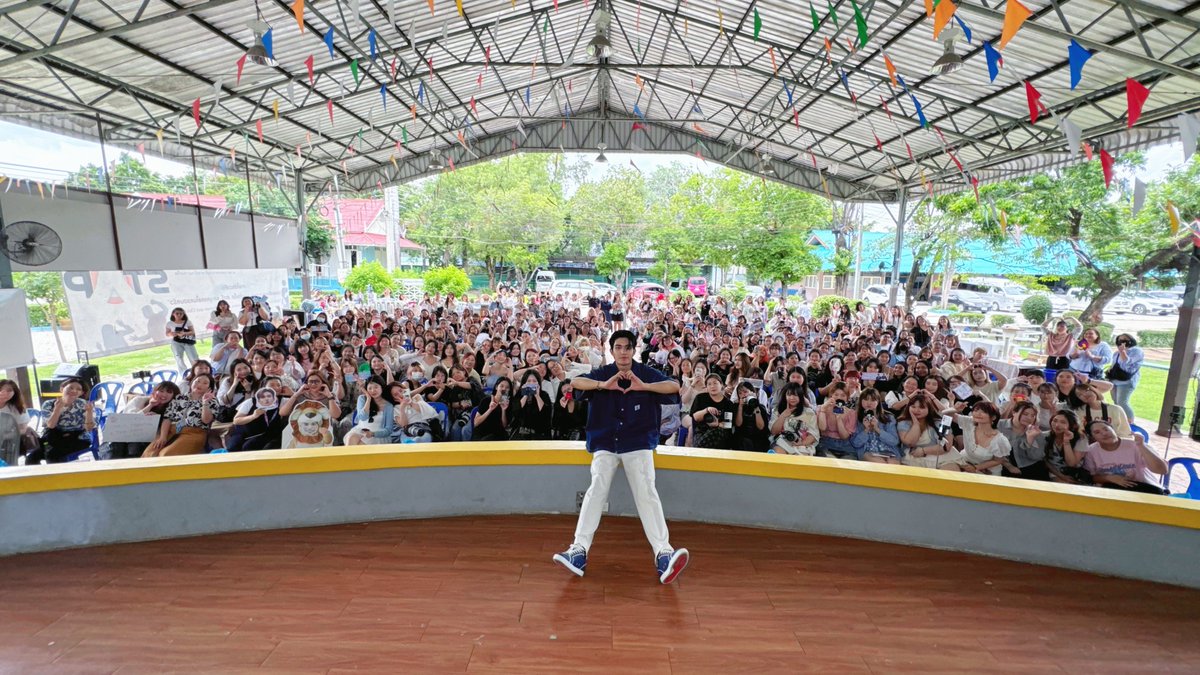 DomundiTV's tweet photo. ขอขอบคุณแฟน ๆ ทุกคนที่ร่วมบริจาคเงิน เครื่องอุปโภค บริโภค และของใช้จำเป็นให้กับ “สถานสงเคราะห์เด็กชายบ้านปากเกร็ด” เนื่องในวันคล้ายวันเกิดของ “เน็ต” @netsiraphop 🥰

ขอขอบคุณที่ร่วมทำบุญและสร้างสรรค์สิ่งดี ๆ ไปด้วยกันนะคะ 🙏✨️

#ทำบุญวันเกิดเน็ต27ปี https://t.co/sjjmtDQEiR