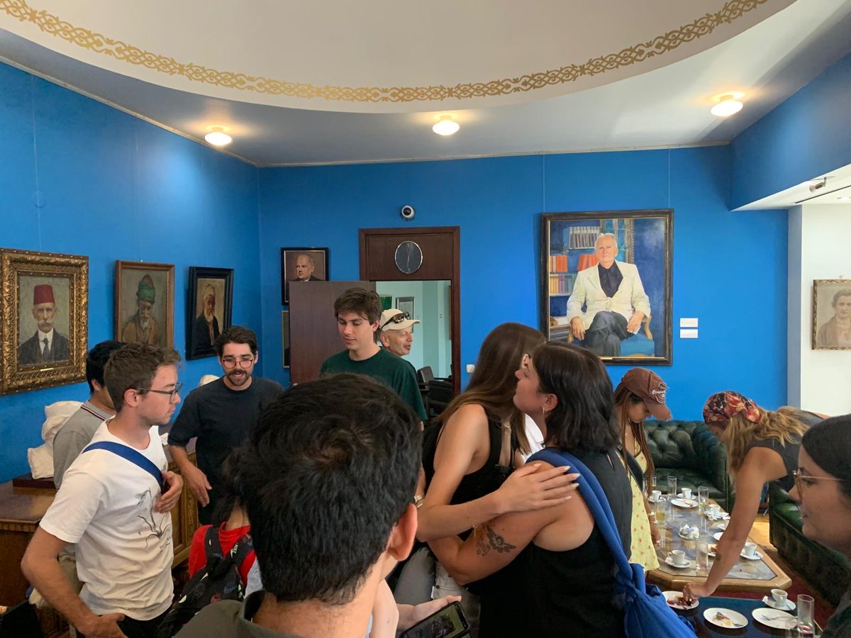 Hariz Halilovich 🌏 (@hare15011) on Twitter photo The 2024 <a href="/RMIT/">RMIT University</a> study tour to 🇳🇱 and 🇧🇦 concluded today with a final session at the Bosniak Institute in Sarajevo. Visiting Srebrenica was an act of intergenerational solidarity and responsibility, as with each genocide victim, a part of our shared humanity was lost. 🙏👋❤️🕊️ The 2024 <a href="/RMIT/">RMIT University</a> study tour to 🇳🇱 and 🇧🇦 concluded today with a final session at the Bosniak Institute in Sarajevo. Visiting Srebrenica was an act of intergenerational solidarity and responsibility, as with each genocide victim, a part of our shared humanity was lost. 🙏👋❤️🕊️