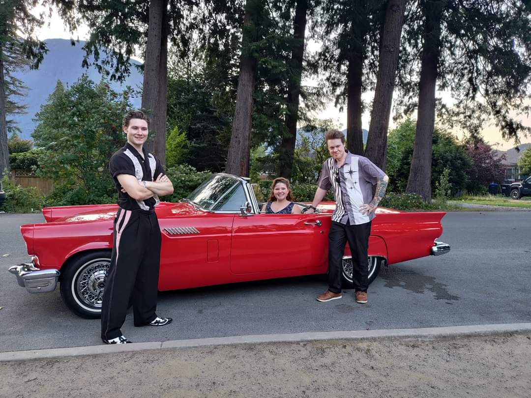 D_F_H_K's tweet photo. We had a great time performing in Hope BC tonight! Thank's everyone who came out for the show, danced, sang, and supported us! https://t.co/x7NlVo6b57