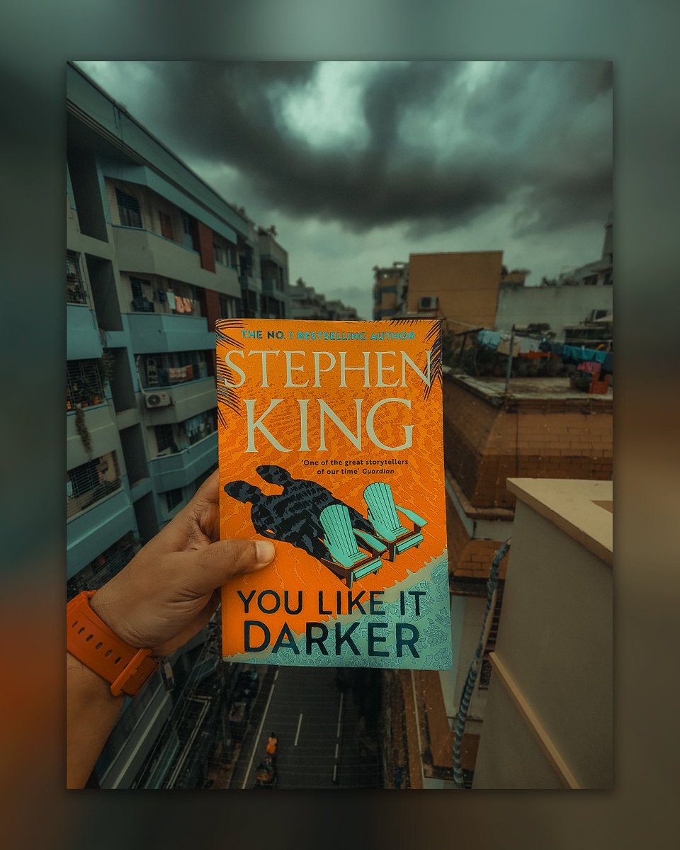 --"You like it darker?"
--"Fine, so do I."

Stephen King's latest release! It has 12 short stories, and I'm so excited to jump in, I dropped everything else I was reading. Can't wait to get started! 
#book #bookphotography #stephenking #stephenkingbooks
#youlikeitdarker
