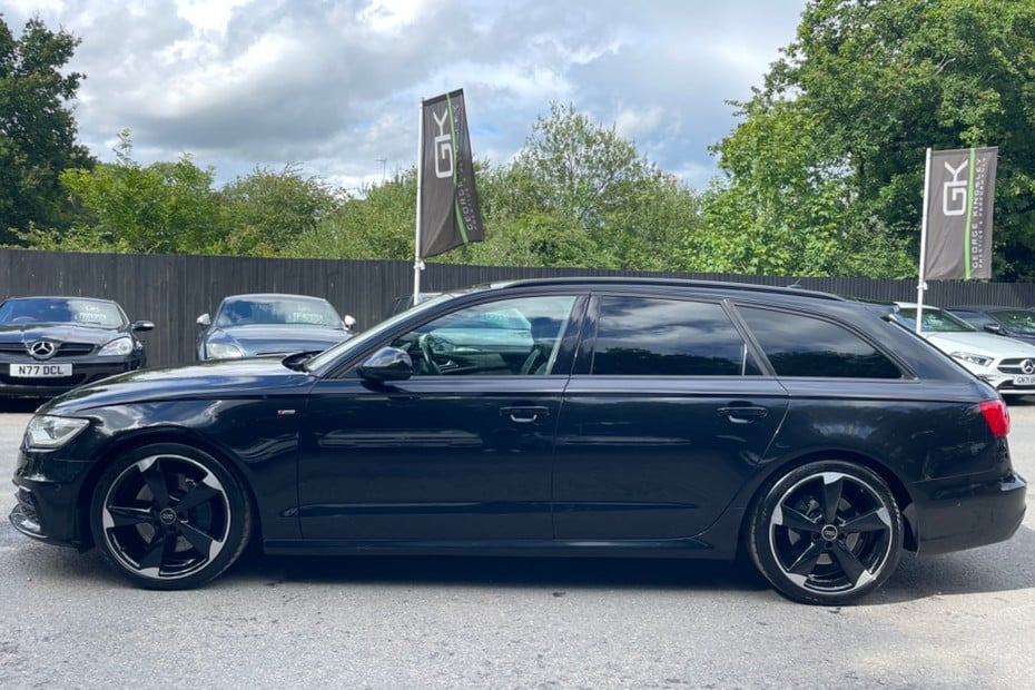 Rare #Audi A6 Avant 313 bhp 3.0 Bi-TDi in Phantom Black with Black Leather Interior. 🖤

Price: £10,995 
#CarFinance example: £258.54 PM

Read the car advert here: shorturl.at/VFCMT 

#georgekingsley #audia6avant #rareaudi #carforsale #audiowners #rarecars  #audilovers