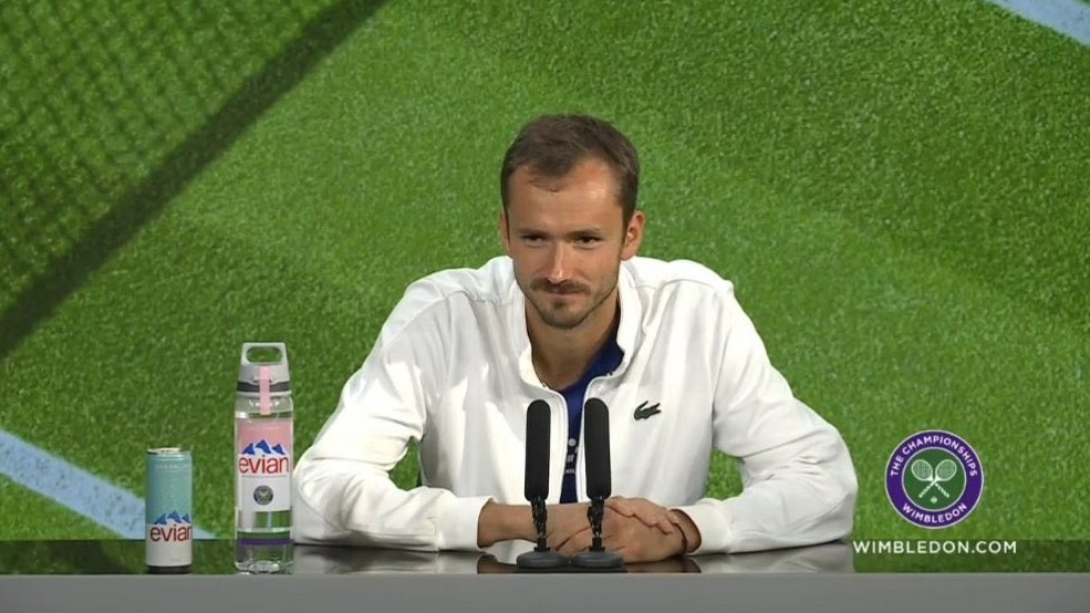 ArabTennis20's tweet photo. 🎙️ دانييل ميدفيديف ..

"لعبتُ أمام الـ Big 3 وأمام ألكاراز. الأمر مُختلف بعض الشيء، كلّهم مُختلفون ولديهم طريقتهم الخاصة. أشعر أنه لا يمكنك حتى أخذ شيء من واحد ومُقارنته بآخر، روجر يلعب بأسلوبه الجميل، ويصعد إلى الشبكة. نوفاك يلعب من الخط الخلفي ولكنه مُختلف تماماً، يمتلك دفاع مُذهل. رافا مُختلف تماماً، يُمكنه الوقوف خلف الخط بمسافة 10 أمتار لكنه سيركض إلى كل كرة، يمتلك التسديدة الملتوية (الموزة) وهو أعسر".

"بينما لا أعتقد أن كارلوس لديه أيّ شيء منهم. إنه أسلوب لعب مُختلف. أعتقد أن كارلوس لديه أفضل شيء من كل شيء. البعض يفضل الدفاع، والبعض يفضّل الهجوم، والبعض يفضل أن يكون عدوانياً للغاية، كارلوس يُمكنه أن يفعل كل ذلك".

"إذا أعطيت كارلوس فُرصة سهلة، فأنت تعلم أن الأمر قد انتهى بالنسبة لك. وهذا ما يجعل الأمر صعباً عندما تُواجهه لأنه لا يُمكنك أن تُخطىء. خلال مسيرتي .. ألكاراز هو أصعب خصمٍ واجهتُه".

#Wimbledon
