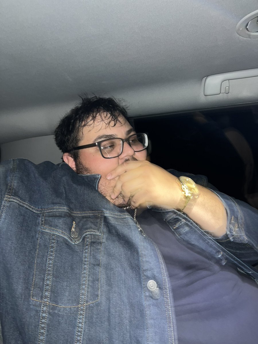 MarkyNextDoor tweet media