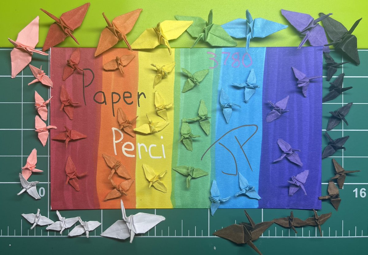 PaperPerci's tweet image. Working out color selection for future earings. Thinking these 10 will work well. #origami #cranes