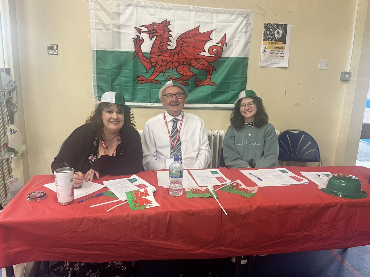 Bedwas Cymraeg tweet media