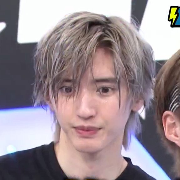 まって先までめっちゃ可愛かったのに水から出た濡髪の道枝くんはかっこよすぎて心臓に無理🤦‍♀️

#道枝駿佑