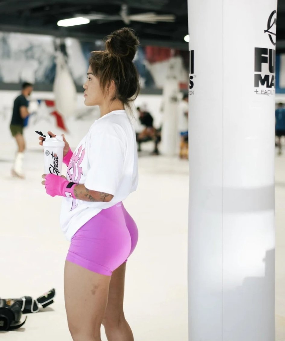 Tracy Cortez fight day