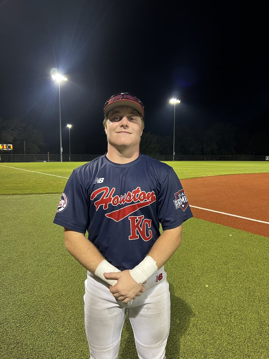 F: <a href="/KyleChapman2014/">Houston Kyle Chapman</a> White 5, Texas Twelve ST Navy 2027 1
Pitcher: <a href="/LukePolzin8/">Luke Polzin</a> 4.1 IP, 5K, 2H, R
Hitter: <a href="/LukeZilafro/">Luke Zilafro</a> 3-3, R