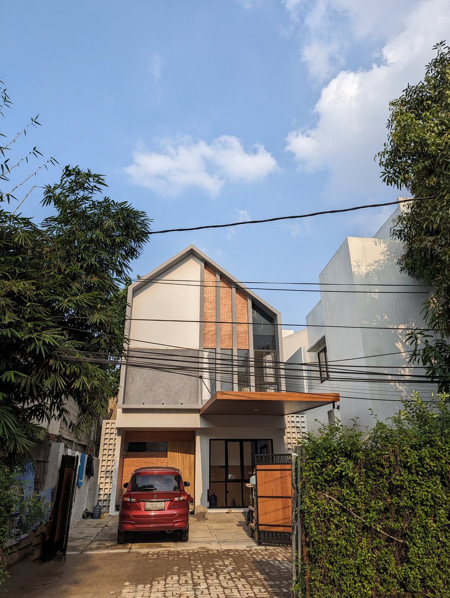 Dari tanah kosong sampai jadi rumahnya, achievement 2024 ini punya rumah tercapai juga 😭

Apabila ada waktu mau share pengalaman bangun rumah dari tanah kosong sampai jadi

THREAD Pengalaman Bangun Rumah Part Awal-awal