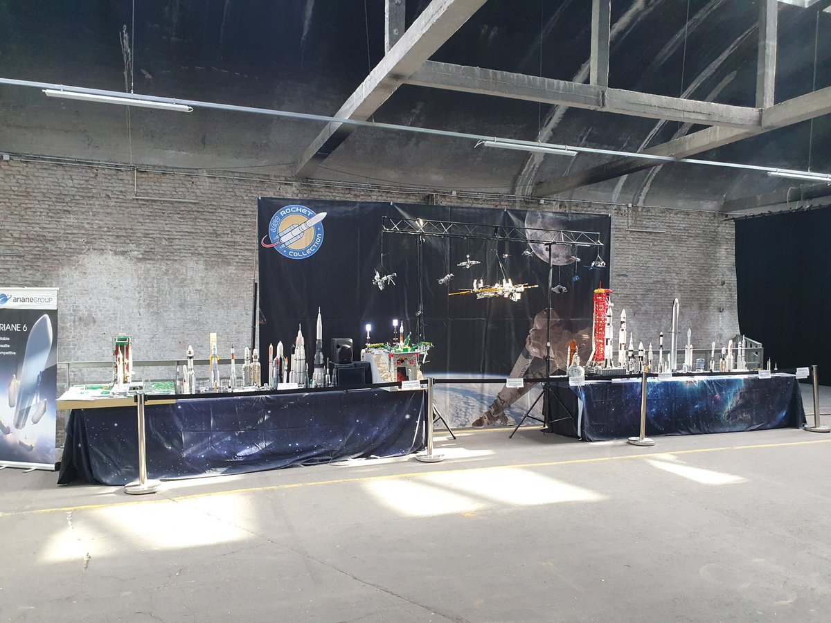 LegoRocketCollection tweet media