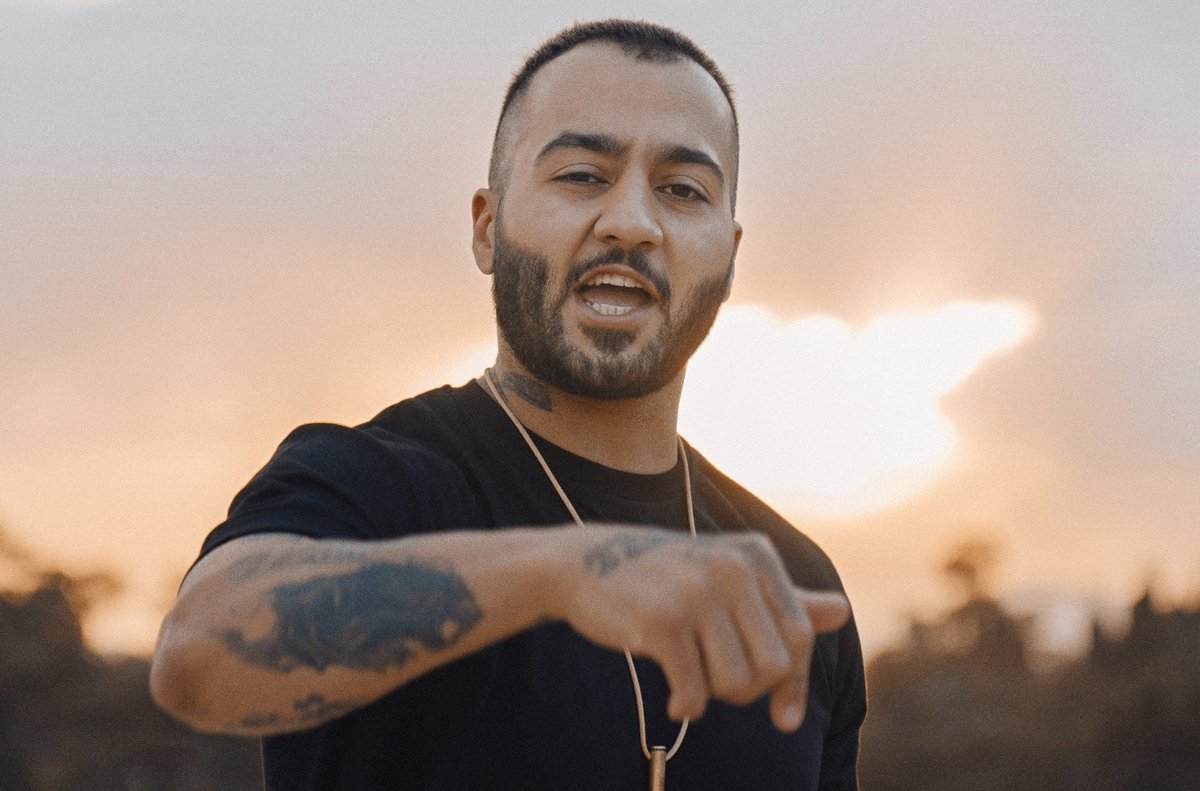 On top of his vocal support for human rights, rapper <a href="/OfficialToomaj/">توماج صالحی🌋</a> donated the 2023 Index award cash prize to relief funds for those impacted by floods in Iran. He should be held up as a hero. Instead he's behind bars treated like a criminal. Once again Iran must #FreeToomaj
