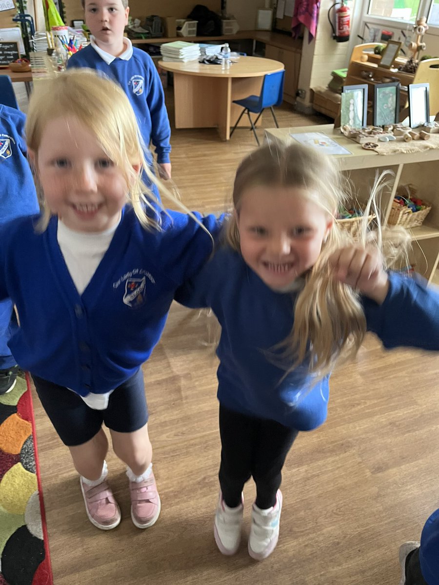 MrsFarrellOLOC's tweet photo. Come on England! 🏴󠁧󠁢󠁥󠁮󠁧󠁿 https://t.co/Y5CsBjbyQ5