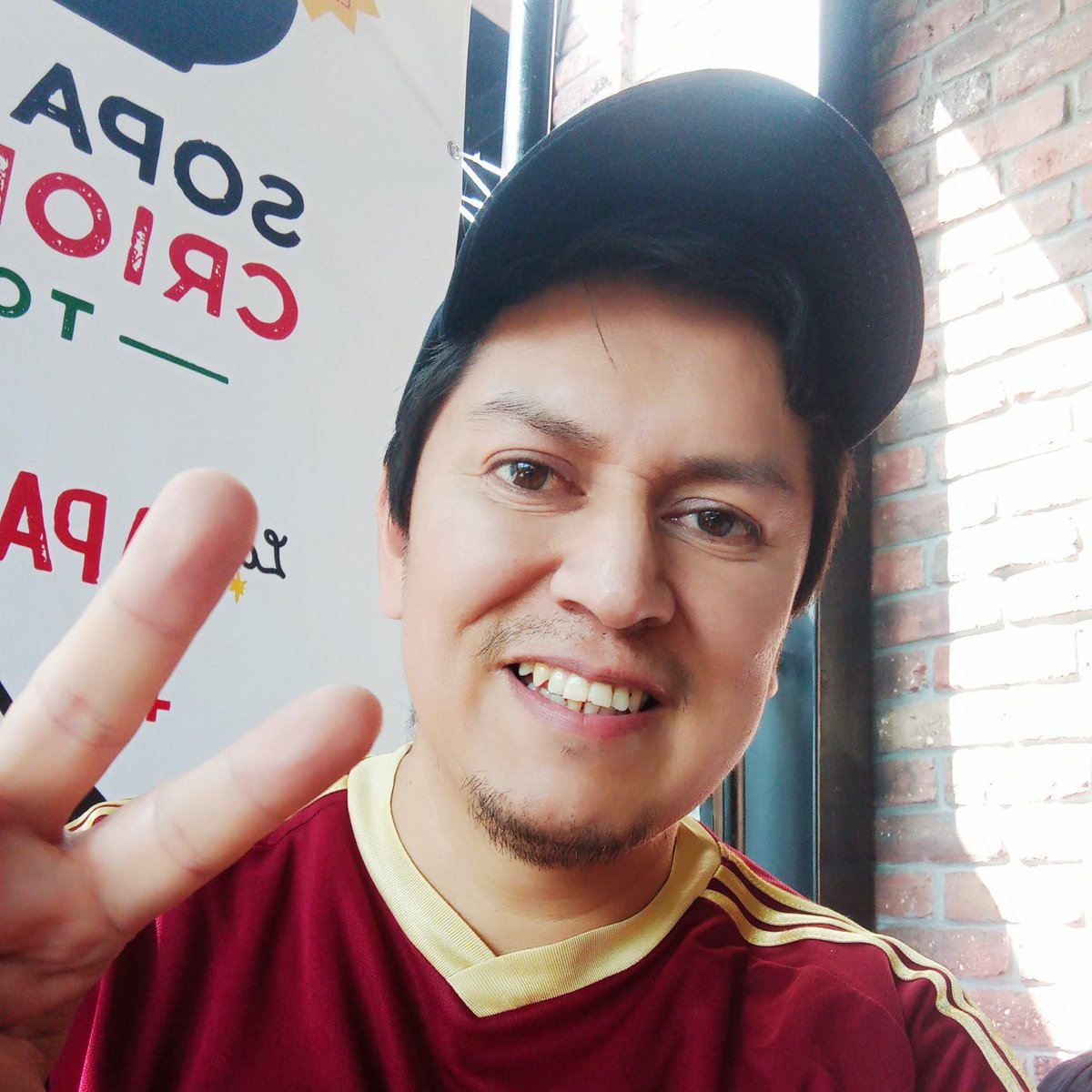 willyteacher10's tweet photo. #NewProfilePic https://t.co/slftYkmIyw