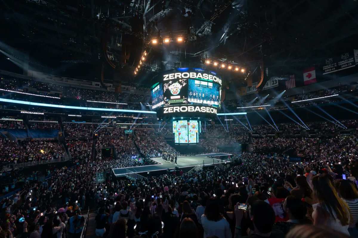 whatthekpop1's tweet photo. #KCONLA2024 To Broadcast Live For The First Time On Primetime TV In The U.S. #kpop 

Read Article Here:
https://t.co/UoIgWOBsst https://t.co/SxESHrJhWs