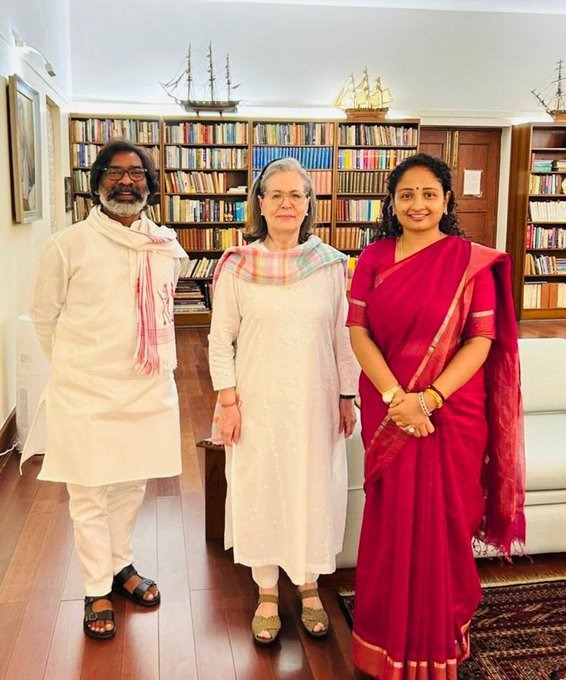 Congress tweet media