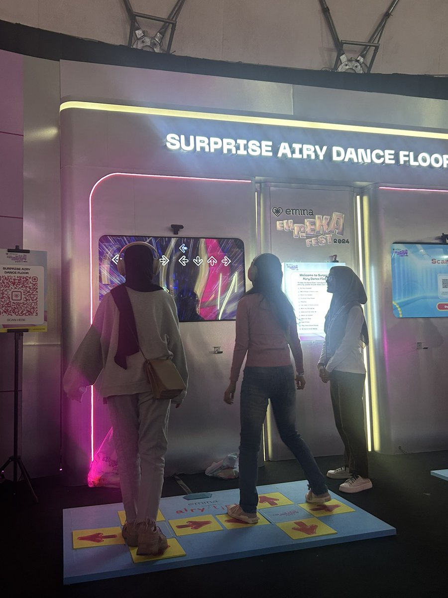 eminacosmetics's tweet image. katanya bestie sih ini paling seru! pas mina cobain emang beneraaaaan surprise bikin move, move and move! auto happy💃🎧👀

#EurekaFest2024
#EminaEureka
#EminAuthentic
#ToMoreGlowTomorrow