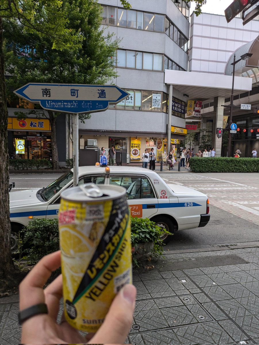Vagrant1202's tweet photo. 本日の現場
点灯式も行きたかった、、 https://t.co/FAMV80n8op