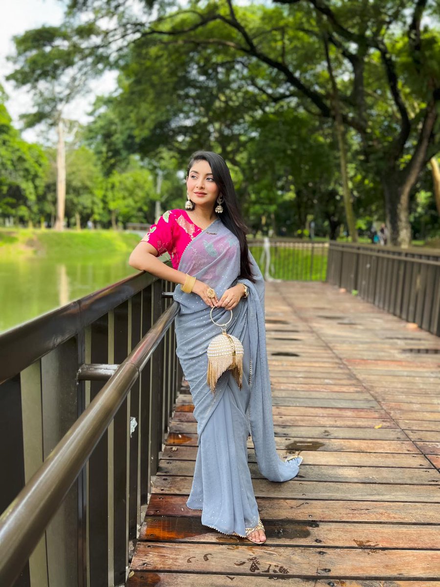 Celebrity_Barta's tweet photo. #অভিনেত্রী #মডেল #অন্তরা #Ontora #Model #Actress #Antora https://t.co/WcNVawaMWy