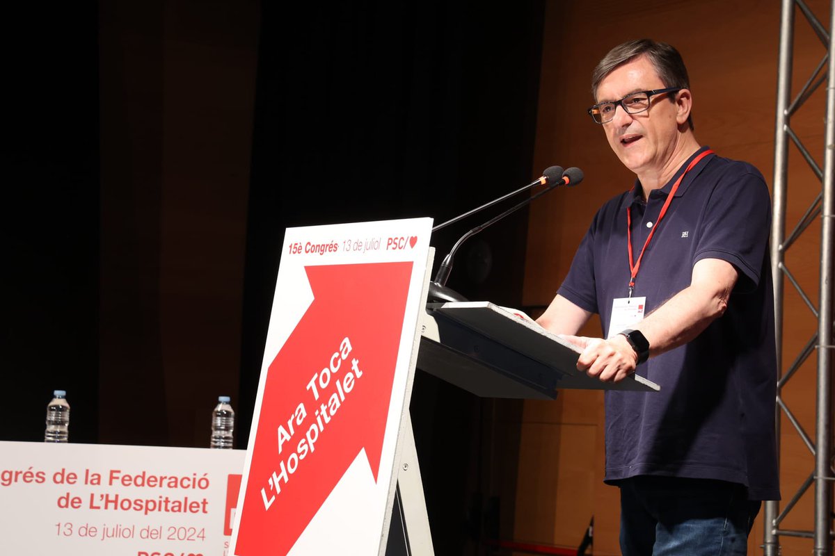 Comença el 15è Congrés dels i les Socialistes de L’Hospitalet a Bellvitge 🌹

📸 Obertura del Congrés a càrrec de José Luís Jimeno, secretari d’organització dels <a href="/socialistes_cat/">Socialistes PSC/❤</a> 

#AraTocaLHospitalet