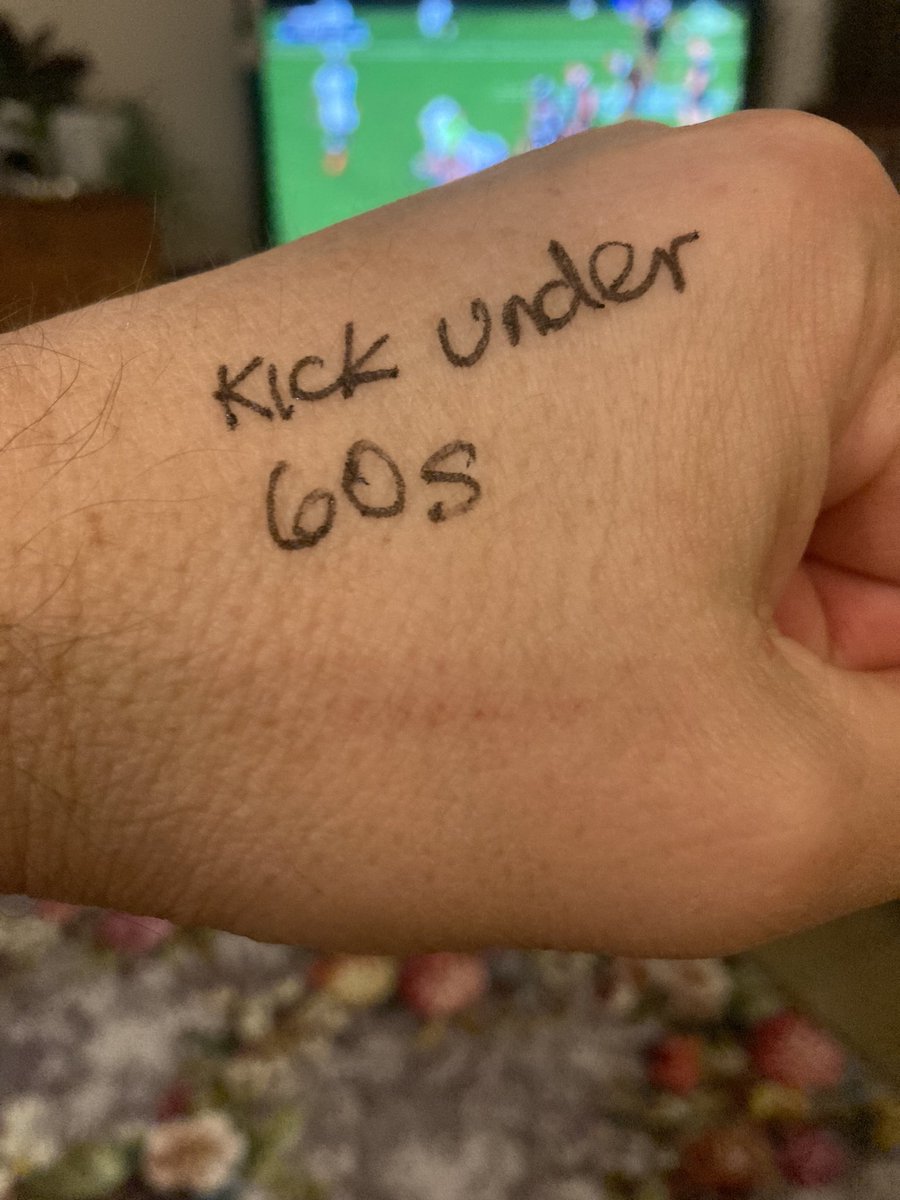 Breaking: I zoomed in on Dmacs game notes in his hand #NZLvENG